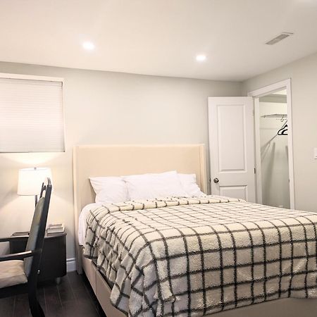 Kings Palace Brampton Luaran gambar